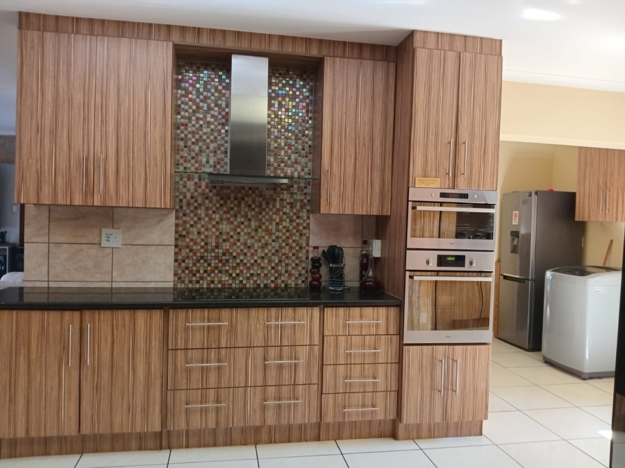 3 Bedroom Property for Sale in Boschdal North West